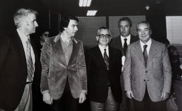 1978_incontro _FAIB_Figisc_dopo_accordo_Agip_Bellei_secondo _da_sx_