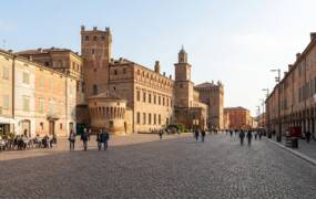 Carpi