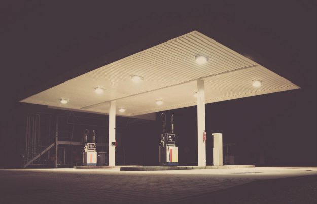 stazione di servizio carburanti