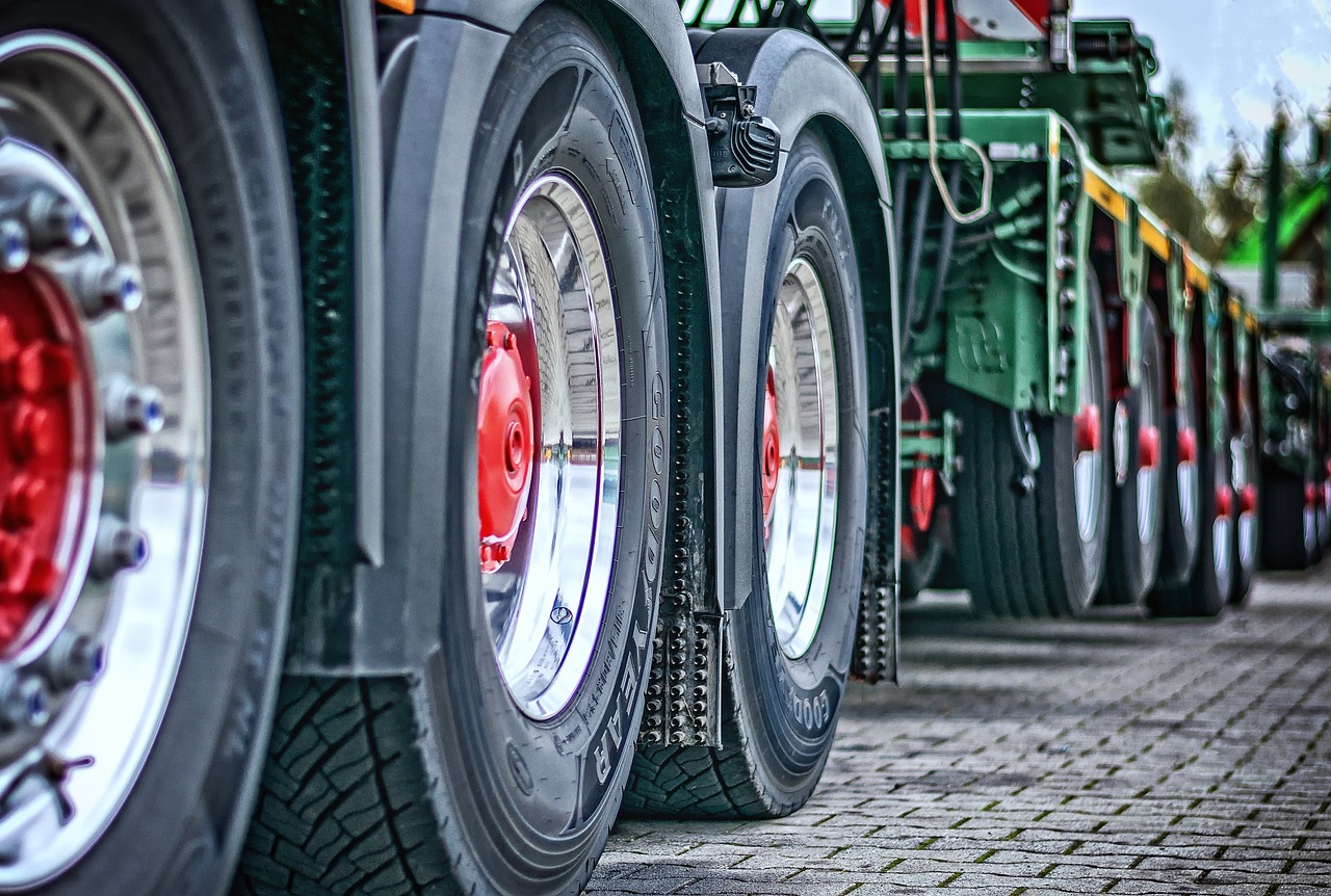 truck-2920533_1280 (1)